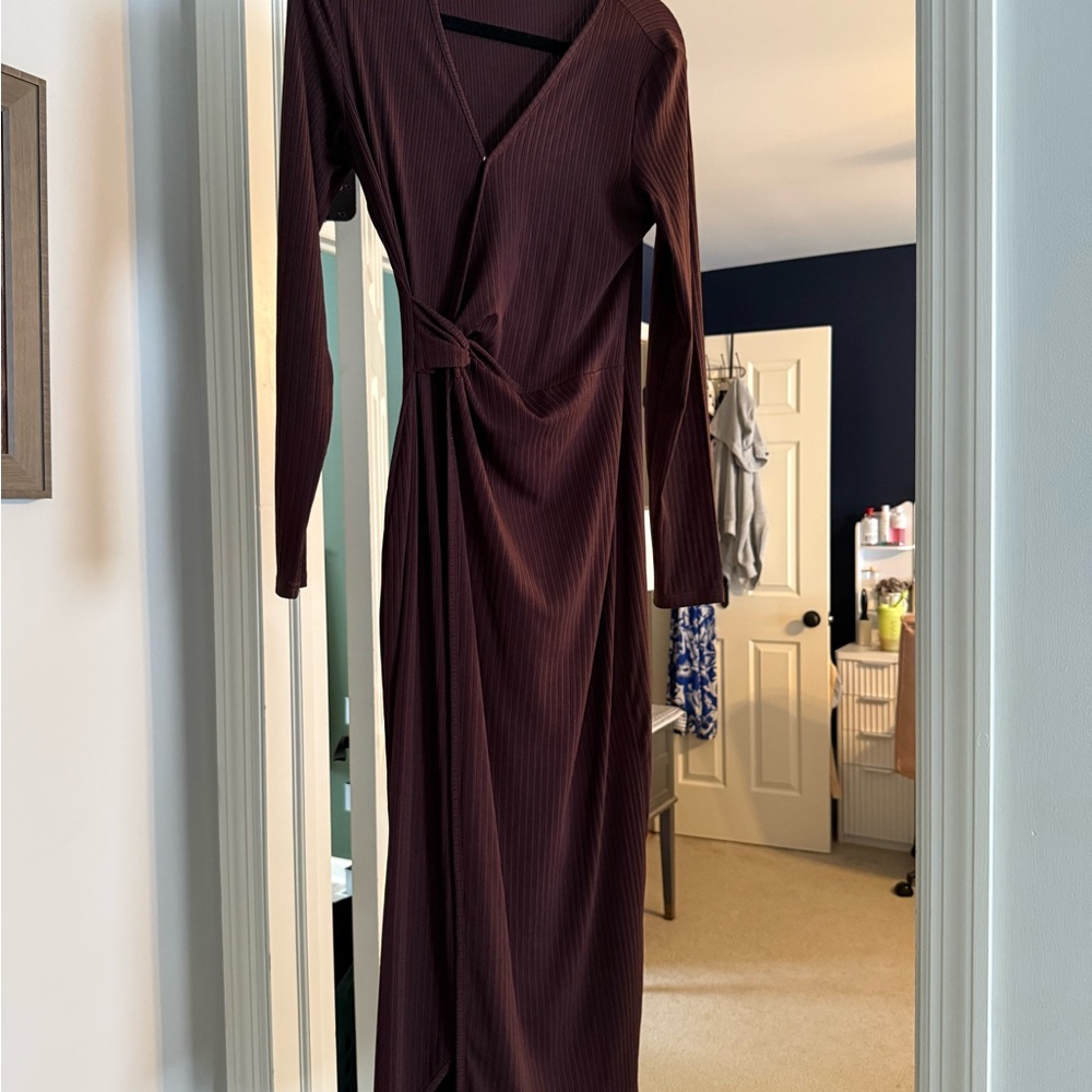 Elegant Burgundy Wrap Dress